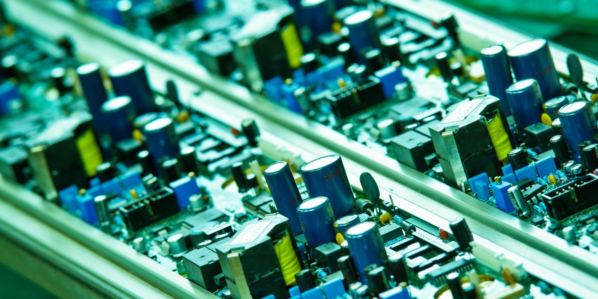 Electronic Assembly Circuit Board Conformal Coating Advanced