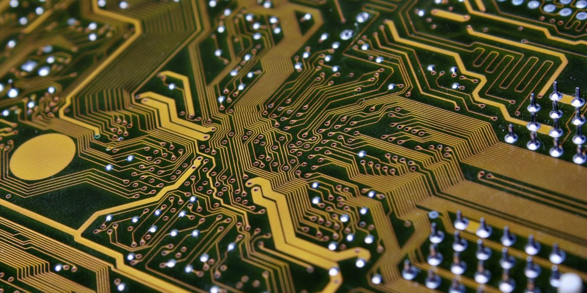 How to Choose the Right Surface Mount Technology (SMT) for Your PCB