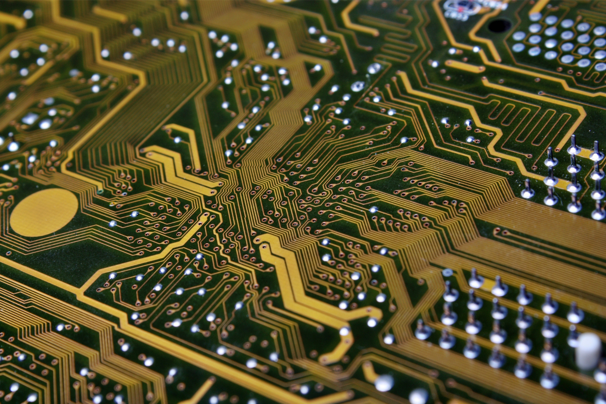 How to Choose the Right Surface Mount Technology (SMT) for Your PCB Assembly